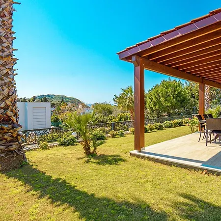 Superior 3Br Villa With Private Pool GüMüŞLüK Villa *